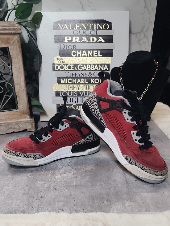 Nike Other - Nike AIR Jordan Sneakers BOYS size 4